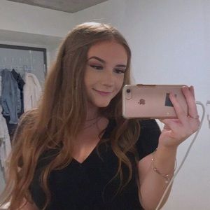 Meet your Posher, Meaghan